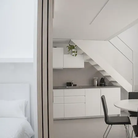 Brand New Ortiquattro Apartment