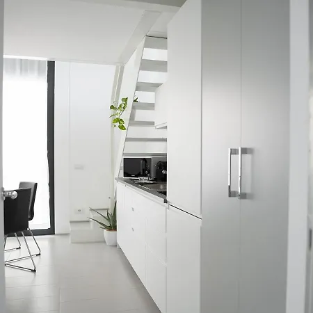 Brand New Ortiquattro Apartment *