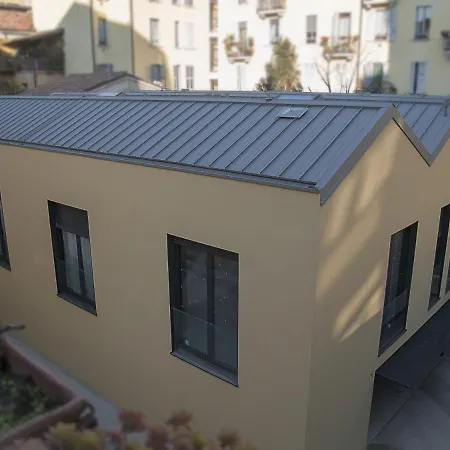 Brand New Ortiquattro Apartment